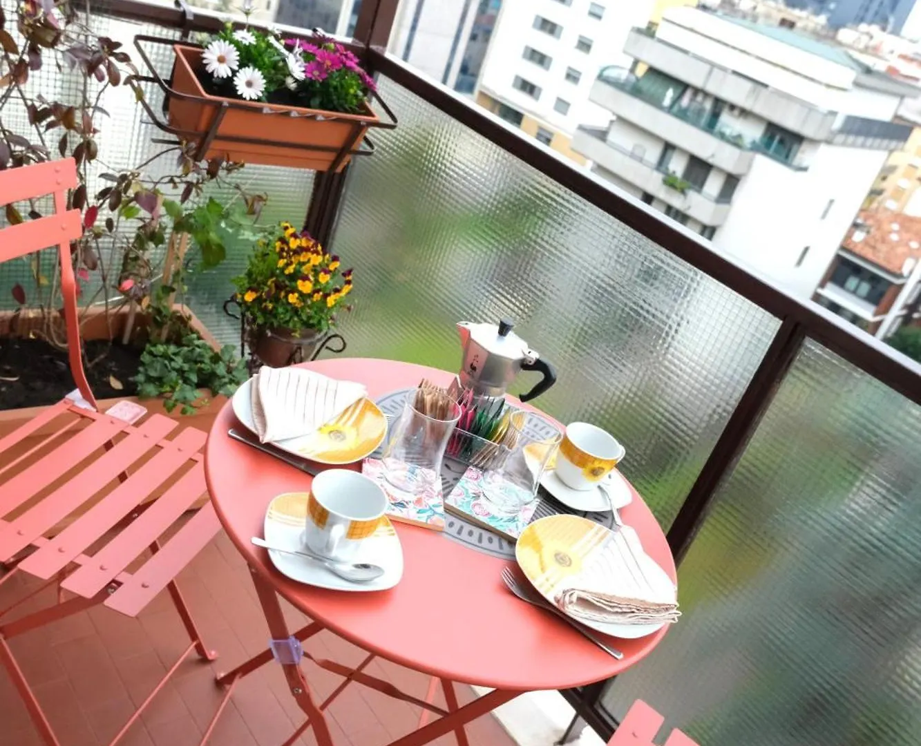 Apartment Urbino Uno Apt Venezia Mestre Italy